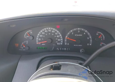 2002 Ford F-150 Lariat/Xlt z USA, uszkodzony, nr VIN 1FTRW08L82KD28620